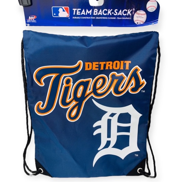 ⚾️ Special Bundle: Men’s Detroit Tigers Team Socks & Team Back Sack - NWT - Picture 3 of 13